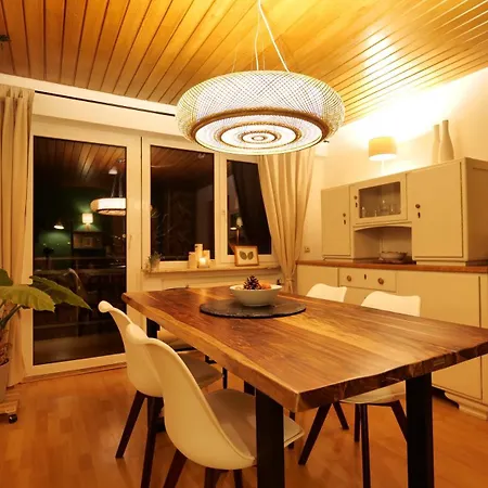 Plant - Grosser Balkon Mit Grill - Schwarzwald Und Schwaebische Alb