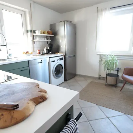 Plant - Grosser Balkon Mit Grill - Schwarzwald Und Schwaebische Alb Appartement *
