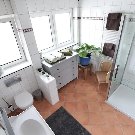 Appartement Plant - Zwischen Schwarzwald Und Schwaebischer Alb *