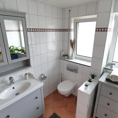 Plant - Grosser Balkon Mit Grill - Schwarzwald Und Schwaebische Alb Appartement Eutingen im Gau