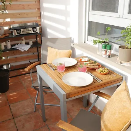 Plant - Grosser Balkon Mit Grill - Schwarzwald Und Schwaebische Alb Appartement Eutingen im Gau